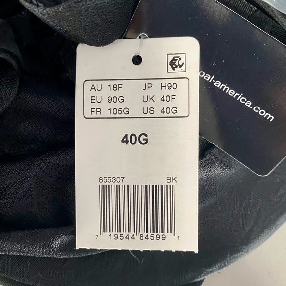 Wacoal Inside Edit Full-Figure Underwire Bra - Picture 9 of 10